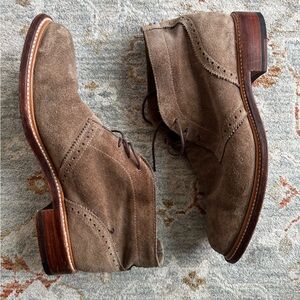 Ariat Men's Brown Suede Chukka Boots